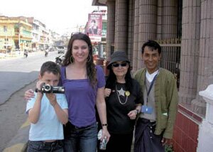 (from left) Ian Friedman, Lynne Friedman, Diane Cohen and a local guide